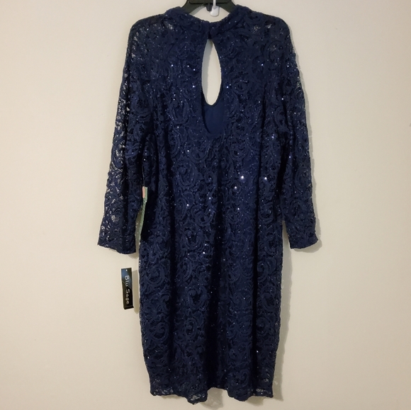 Blue Sage Stretch Navy Blue Embroidered Lace Sequins Keyhole Neckline Size 22W - Picture 5 of 10